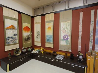 ぶつだんのもり　いきいき館1階