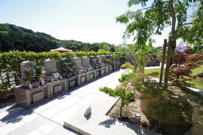 名方池ロイヤルパーク　永代管理墓　桜の園