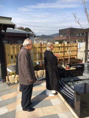 お参り代行納骨サービス